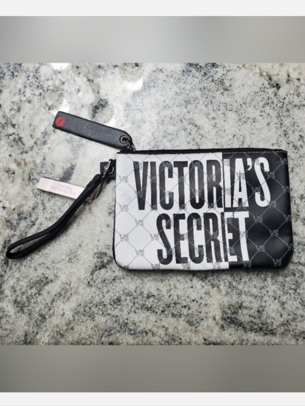Victoria's Secret Black and White Wristlet. NEW!